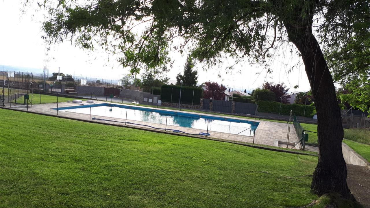 דירות Otero de Herreros La Madriguera מראה חיצוני תמונה